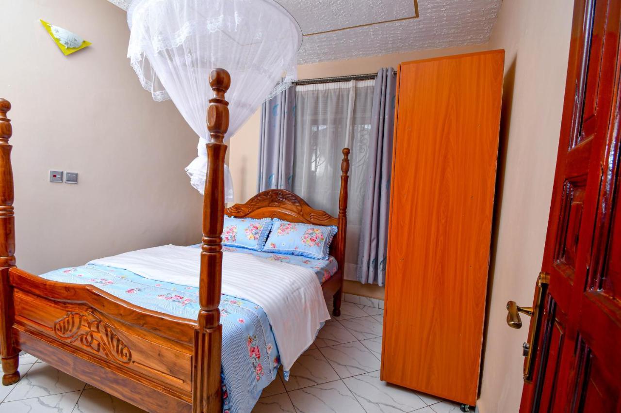 Peace Of Mind Suites Entebbe Ngoại thất bức ảnh